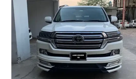 Toyota Land Cruiser V8 front angle view luxury SUV